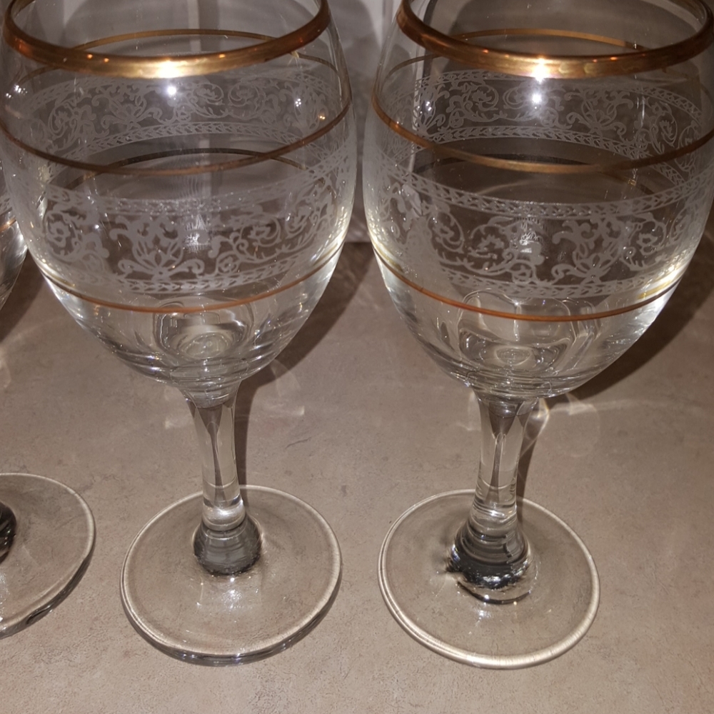 Glass Stemware - Picture 5 of 6